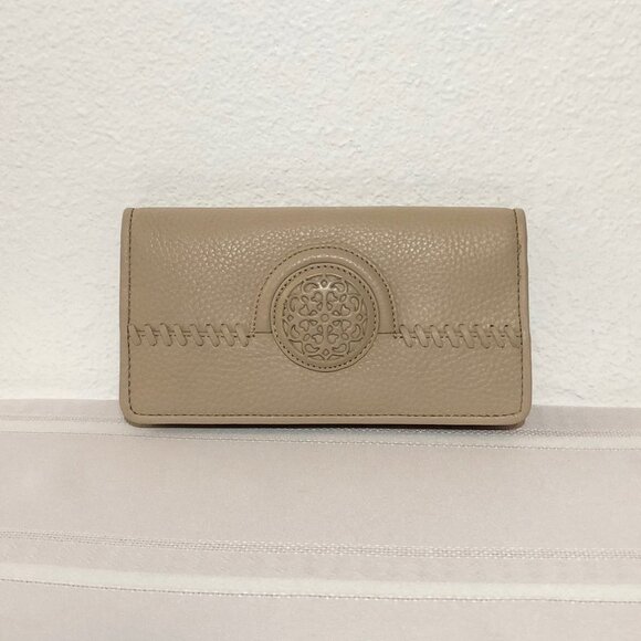 Brighton Ferrara Rockmore Wallet on Chain - Picture 2 of 10